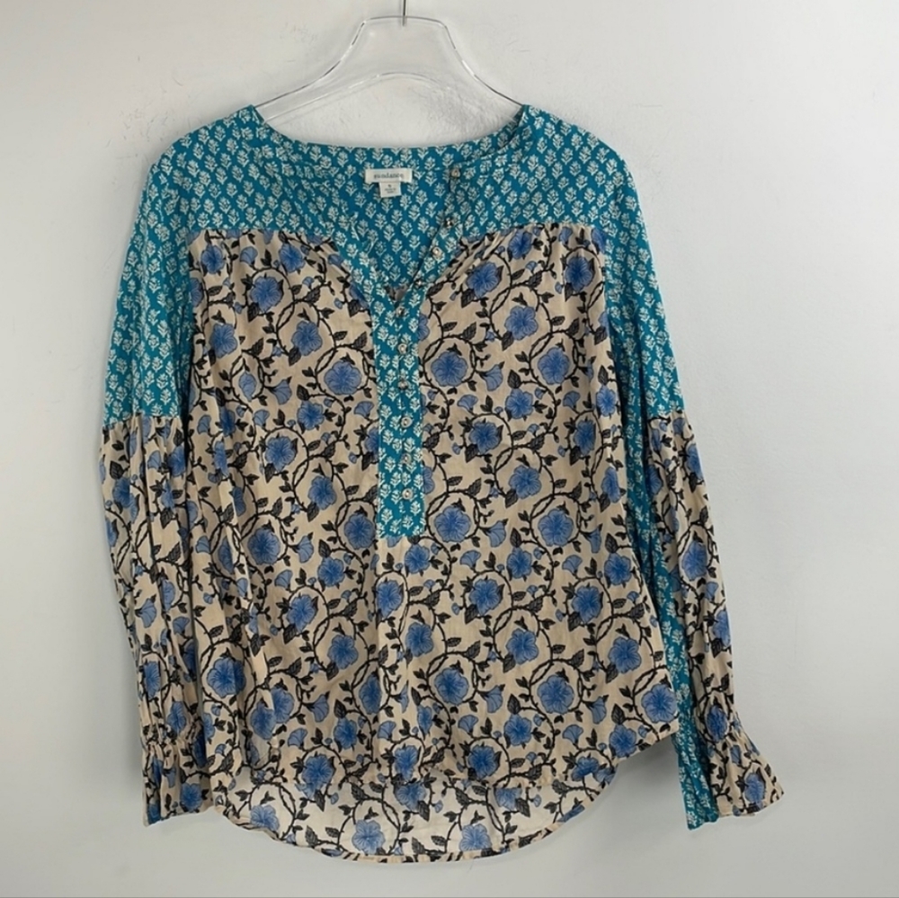 Floral Blue and Cream Women's Top